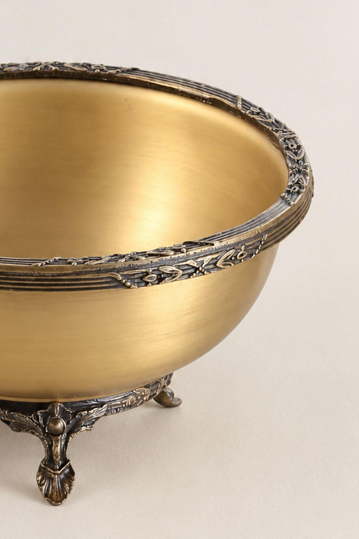 Kessa Antik Detallı Servis Qabı (17 sm)