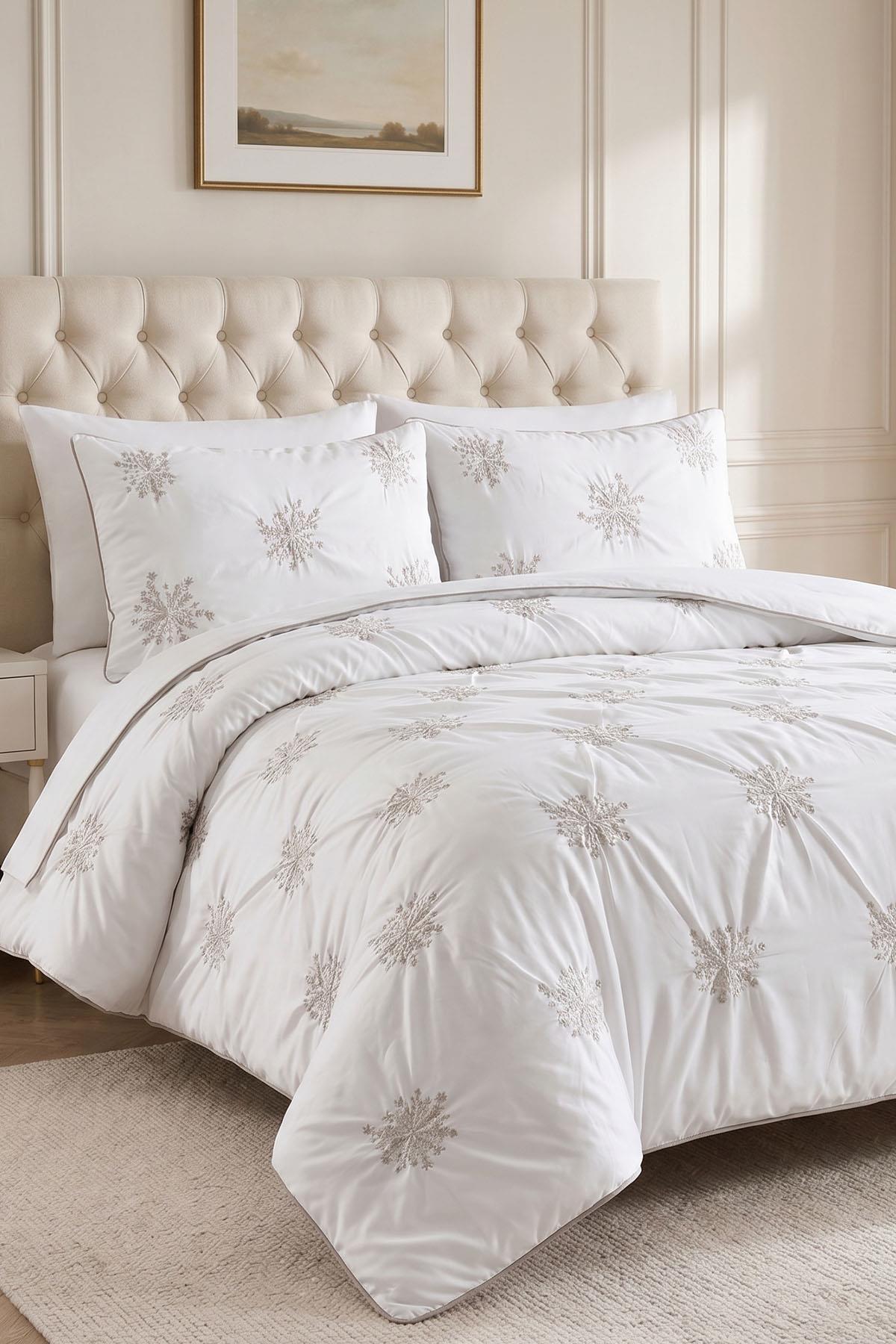 Elegant Burgu Çiçek Nakışlı Pamuk Saten Çift Kişilik 6 Parça Nevresim Takımı