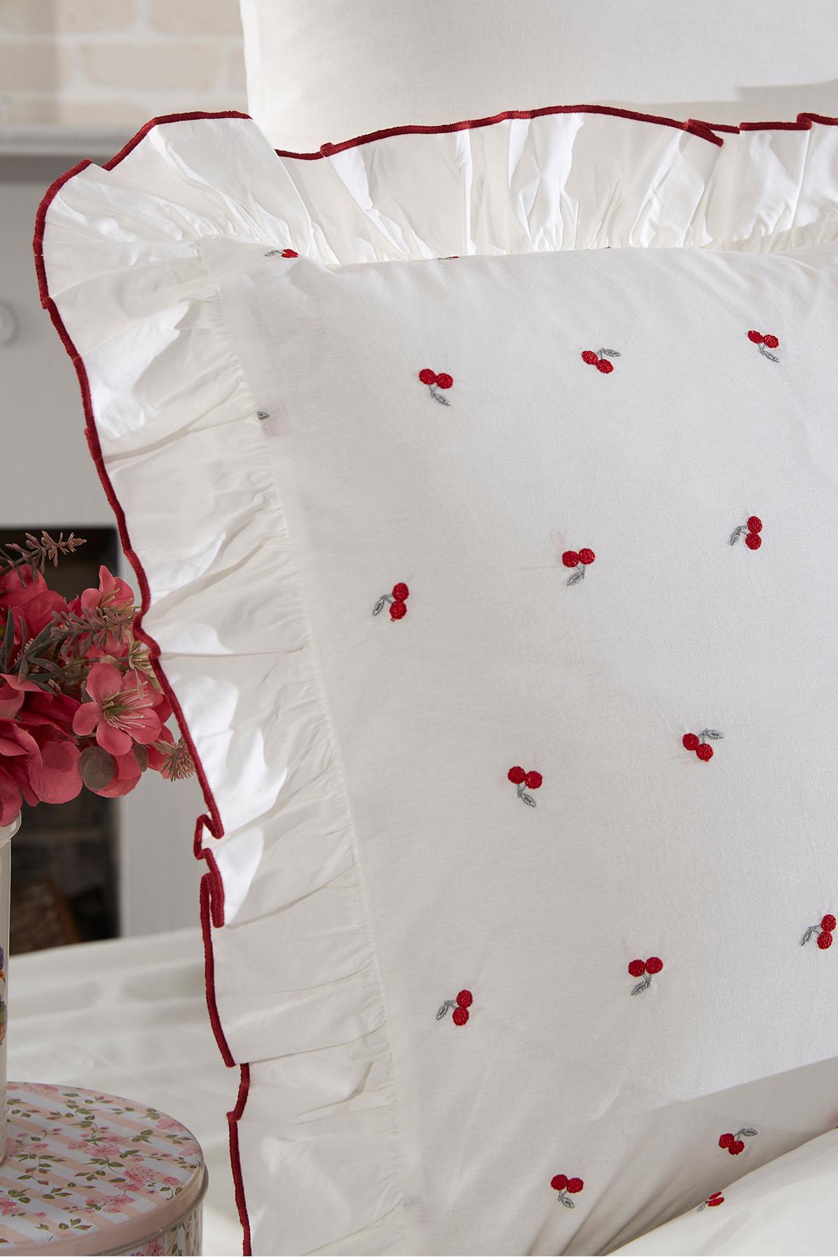 Cherry Kiraz Nakışlı Pamuk Saten Çift Kişilik 6 Parça Nevresim Takımı