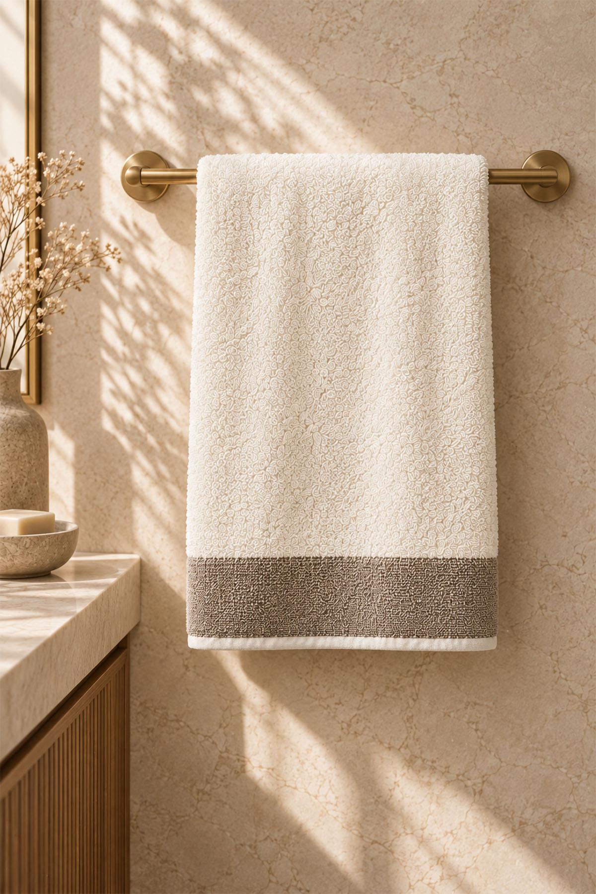 Pofina Aşağı Bükülmüş Tüklü Hamam Dəsmalı (90 x 150 sm)